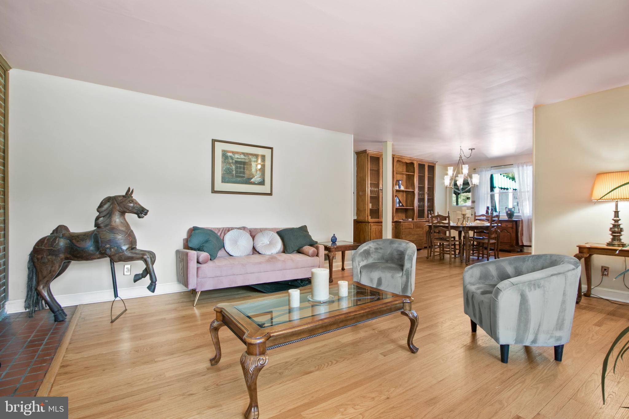 1207 BALLARD STREET