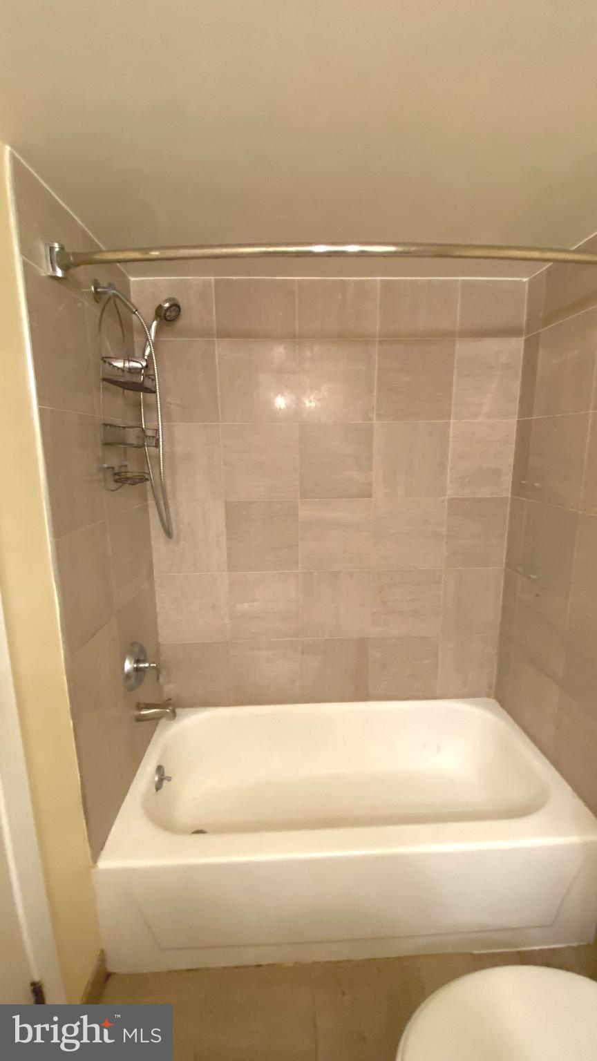 7500 WOODMONT AVENUE S404