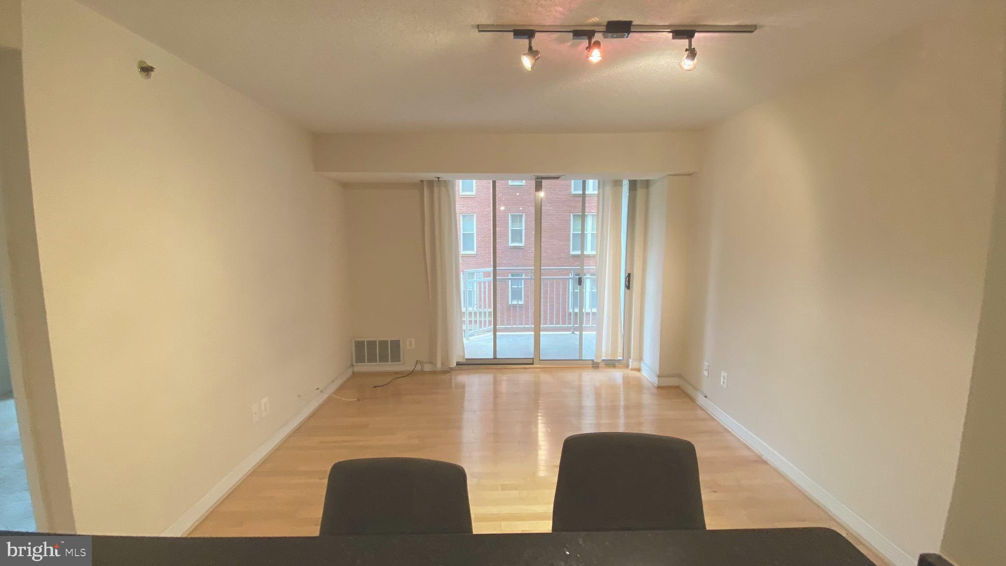 7500 WOODMONT AVENUE S404