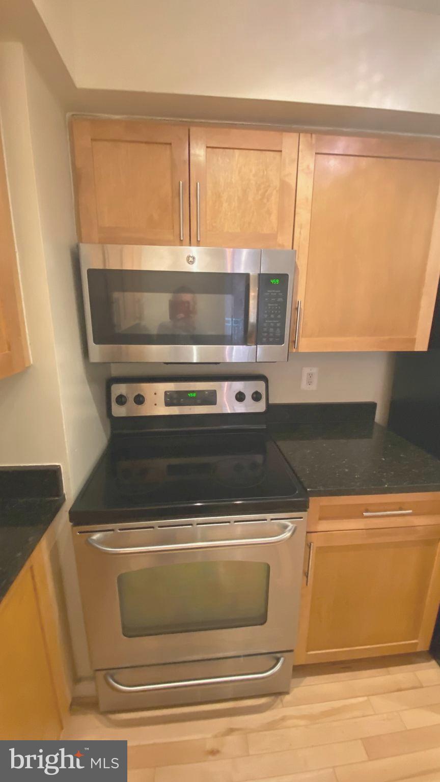 7500 WOODMONT AVENUE S404