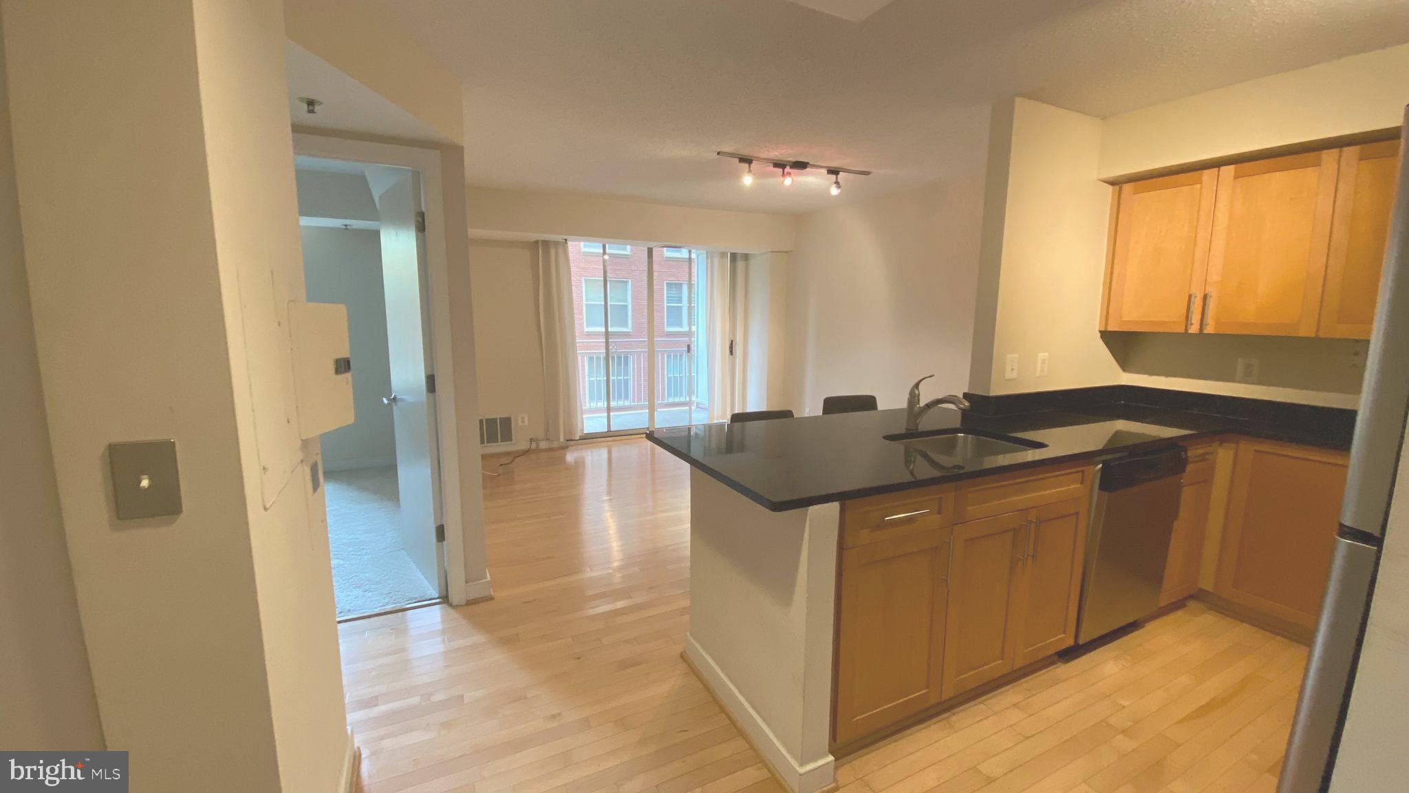 7500 WOODMONT AVENUE S404