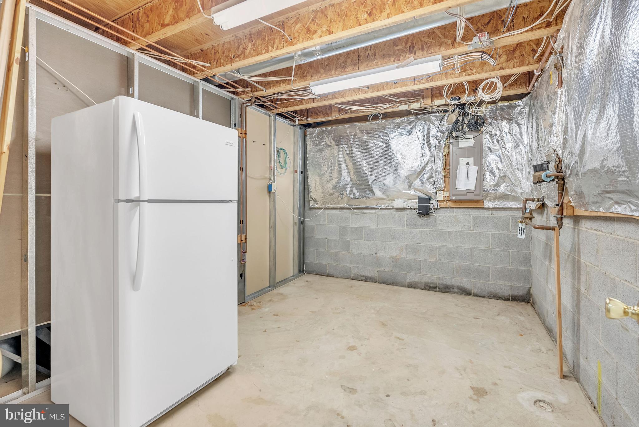 17913 WHEATRIDGE DRIVE