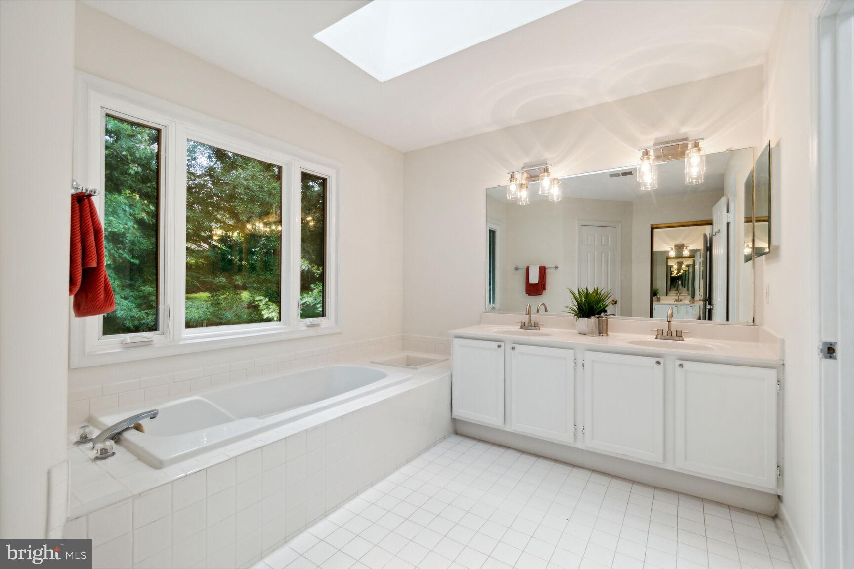 11425 CATALINA TERRACE