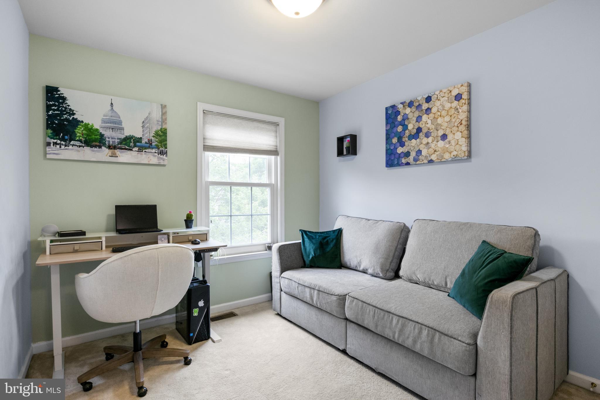 2112 CLARK PLACE