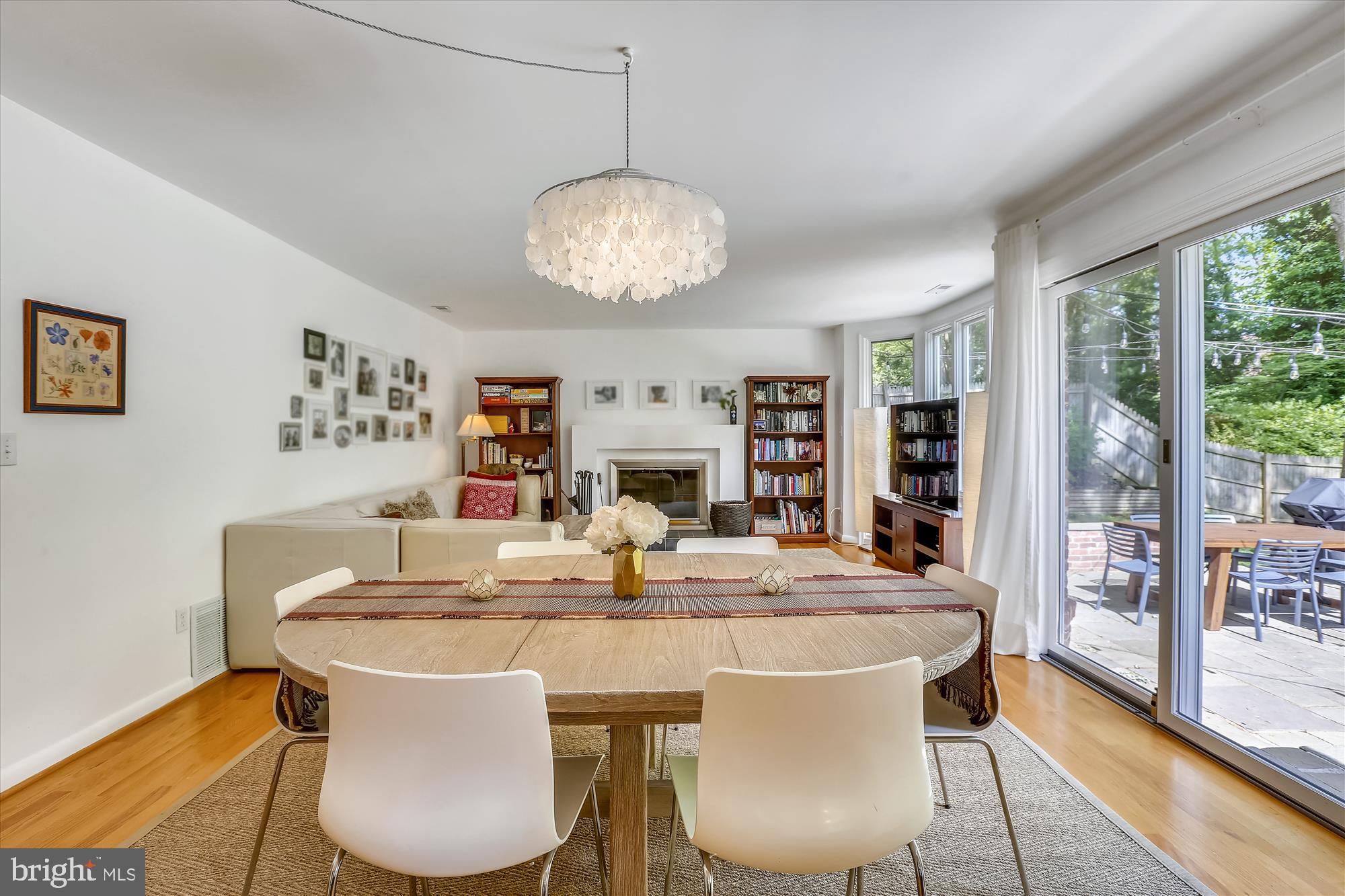 8117 THOREAU DRIVE