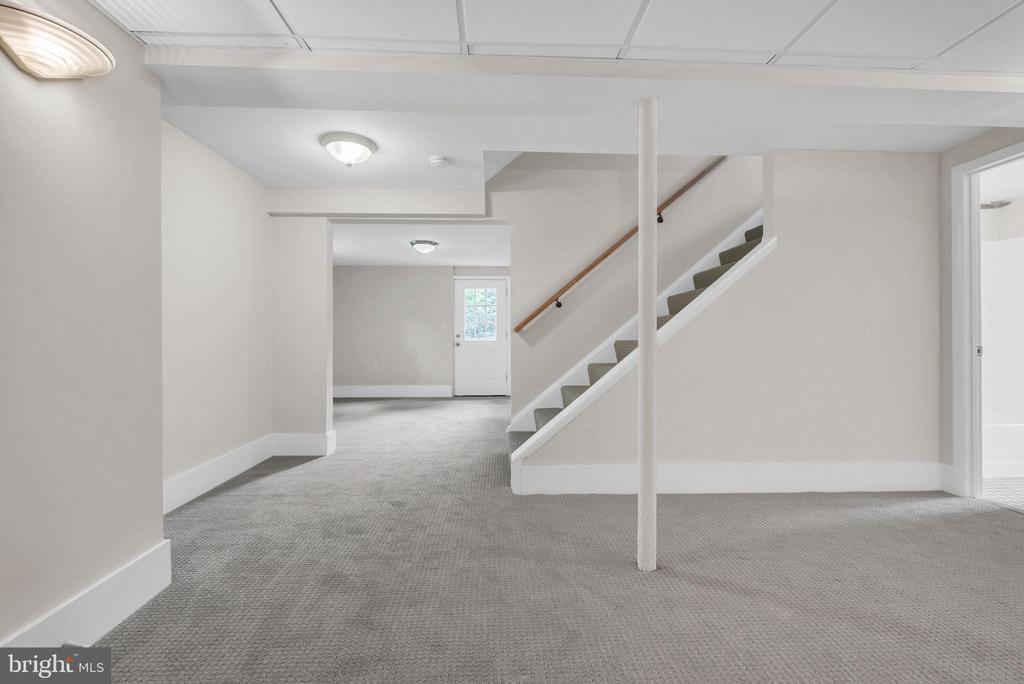 10911 CHANDLER ROAD