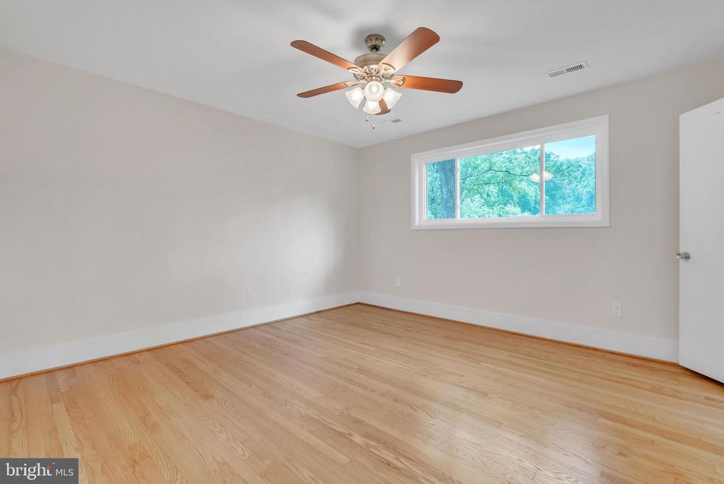 10911 CHANDLER ROAD