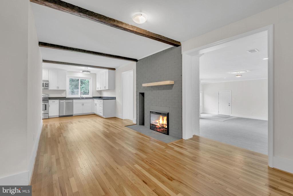 10911 CHANDLER ROAD