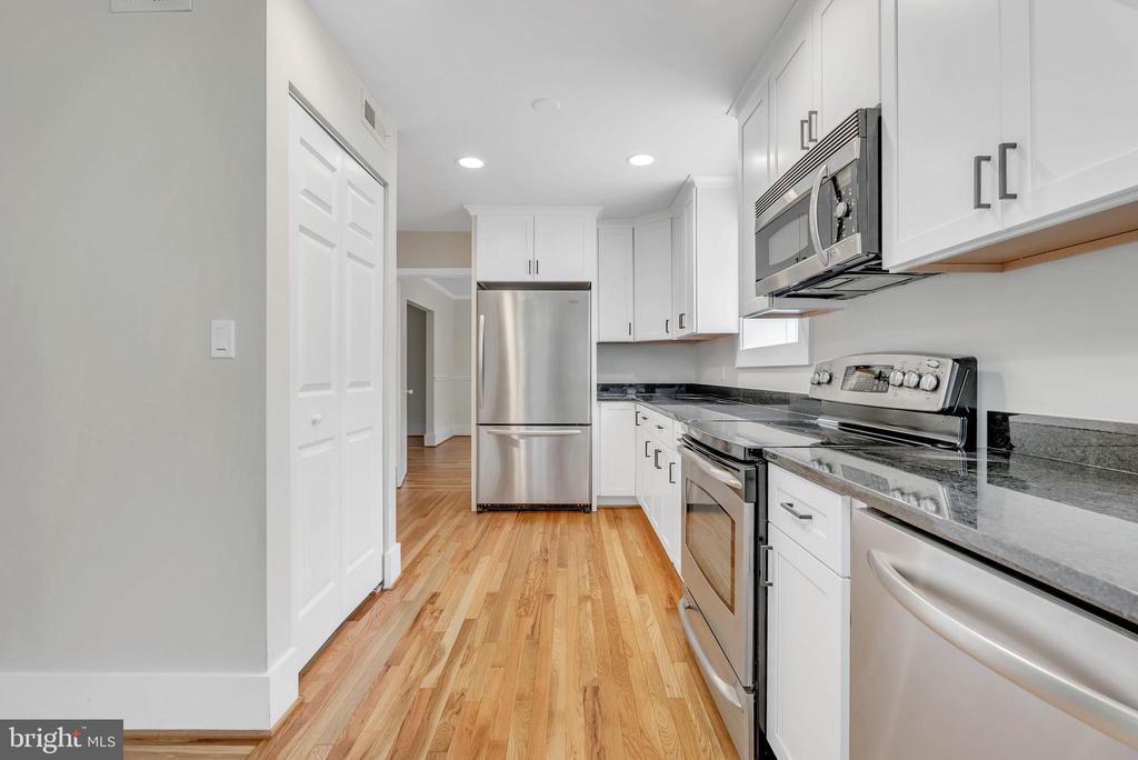 10911 CHANDLER ROAD