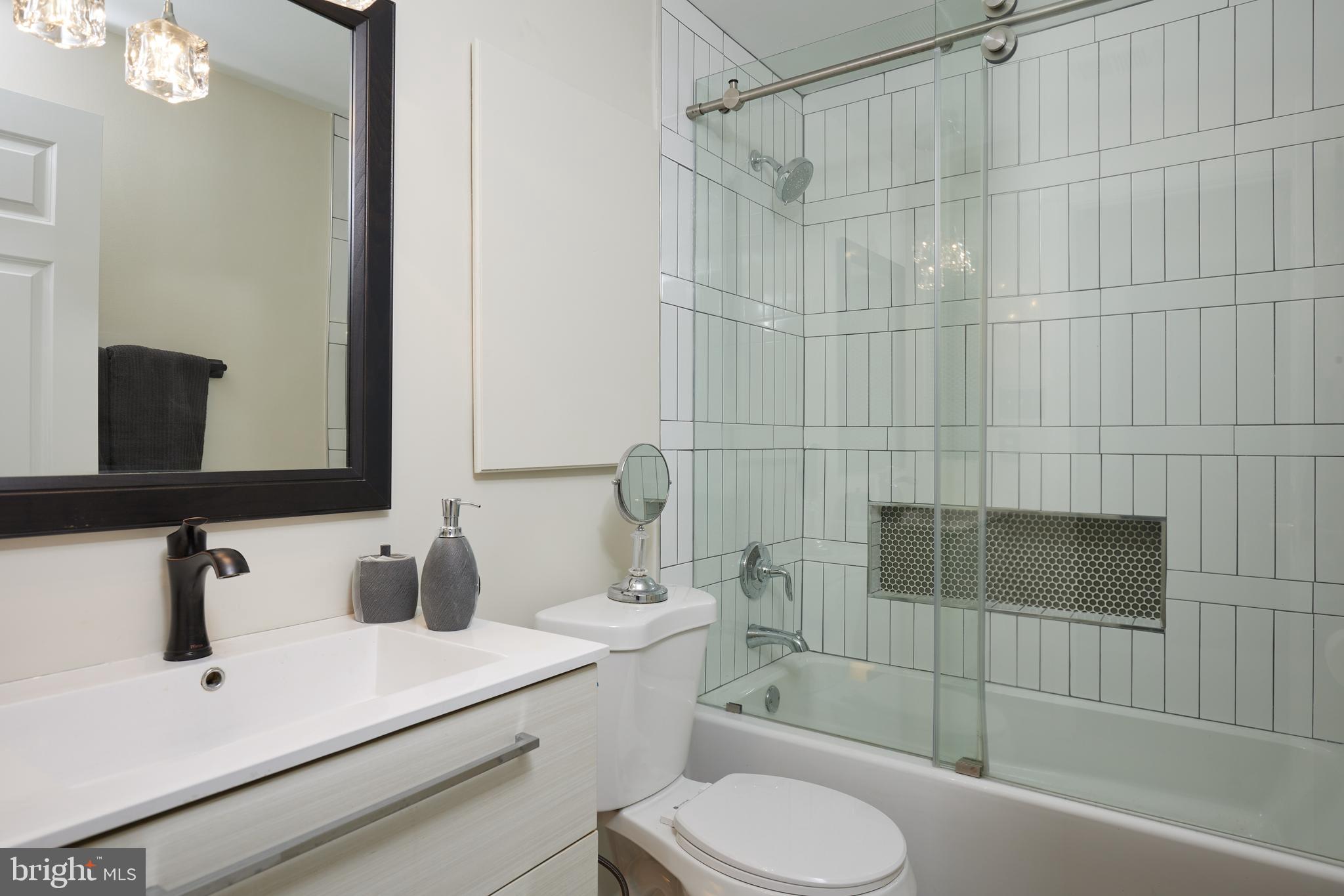 620 HIGHLAND RIDGE AVENUE