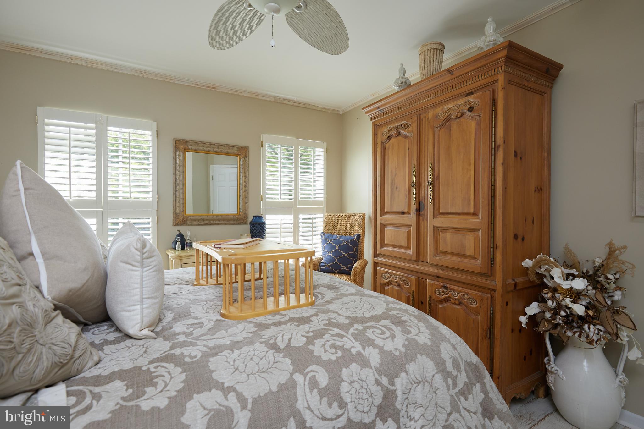 620 HIGHLAND RIDGE AVENUE