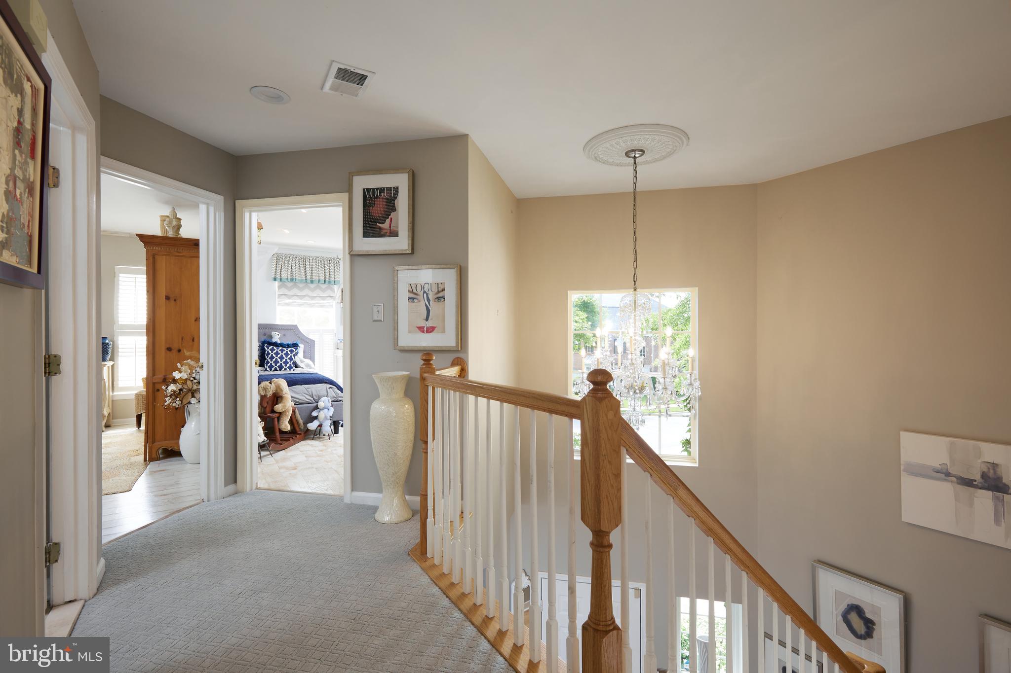 620 HIGHLAND RIDGE AVENUE