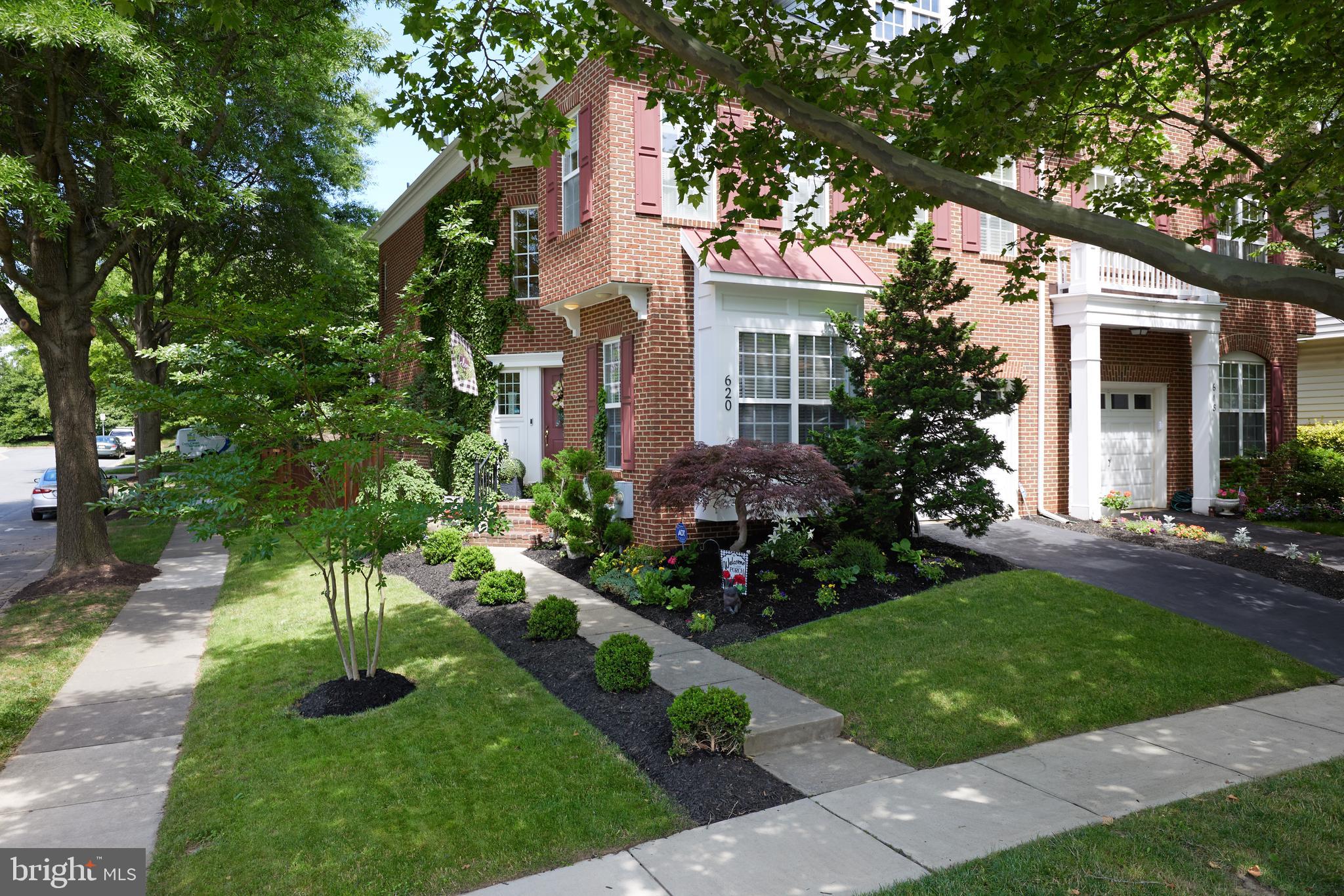 620 HIGHLAND RIDGE AVENUE