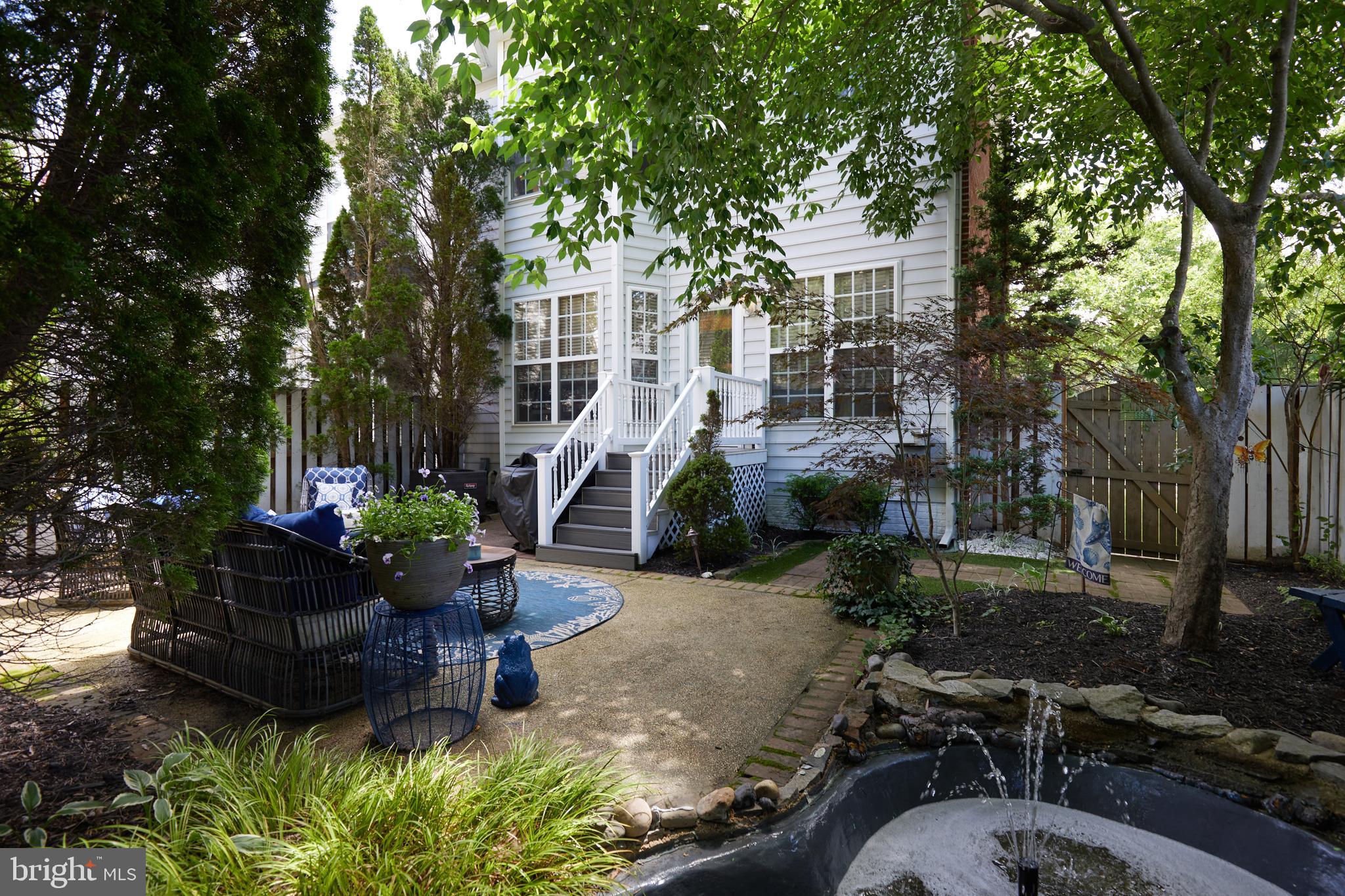 620 HIGHLAND RIDGE AVENUE