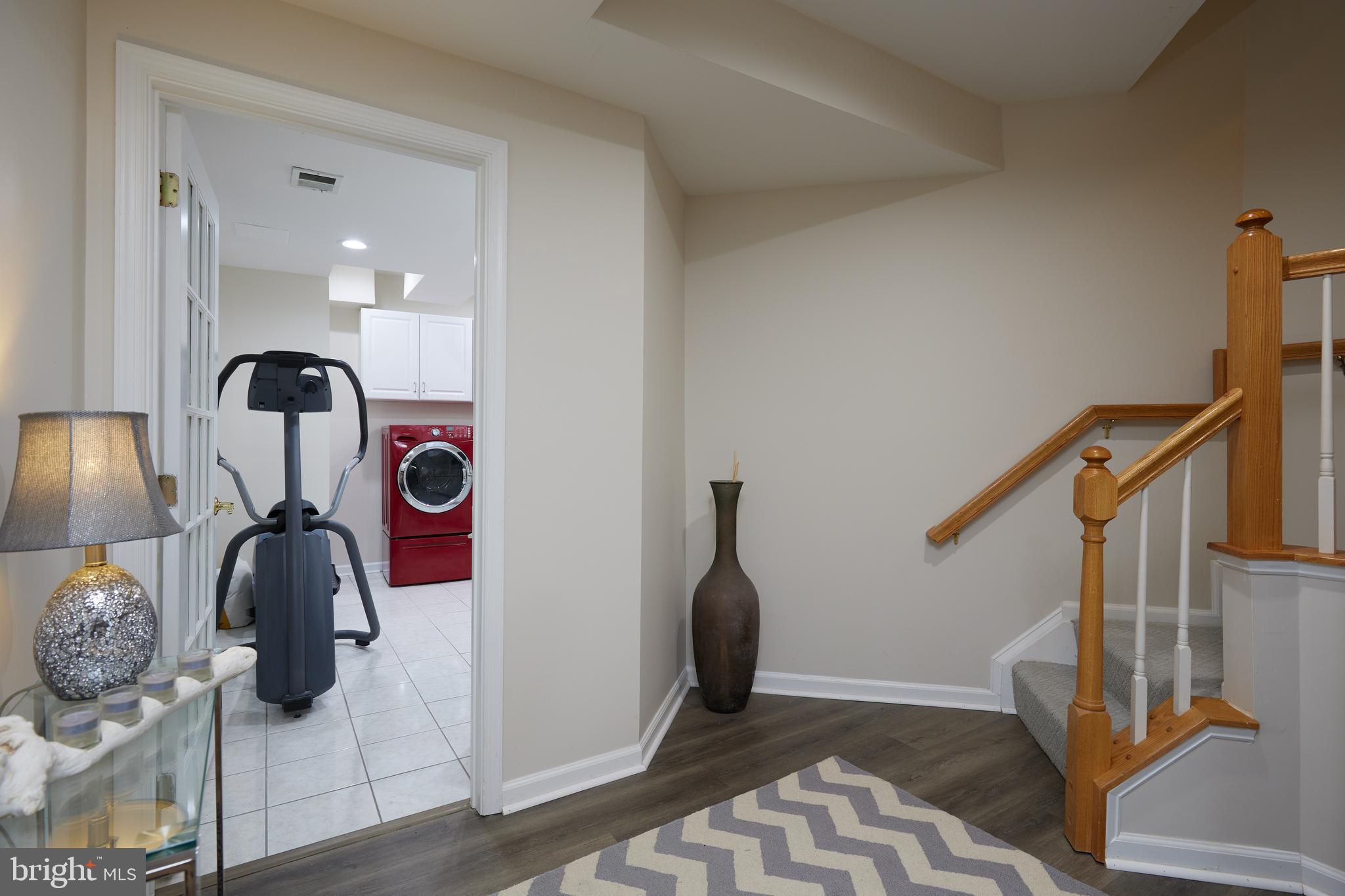 620 HIGHLAND RIDGE AVENUE