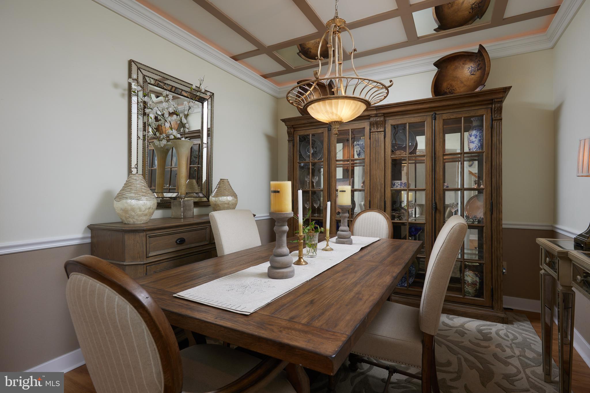 620 HIGHLAND RIDGE AVENUE