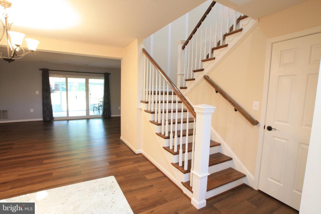 3256 GLENEAGLES DRIVE 104-E