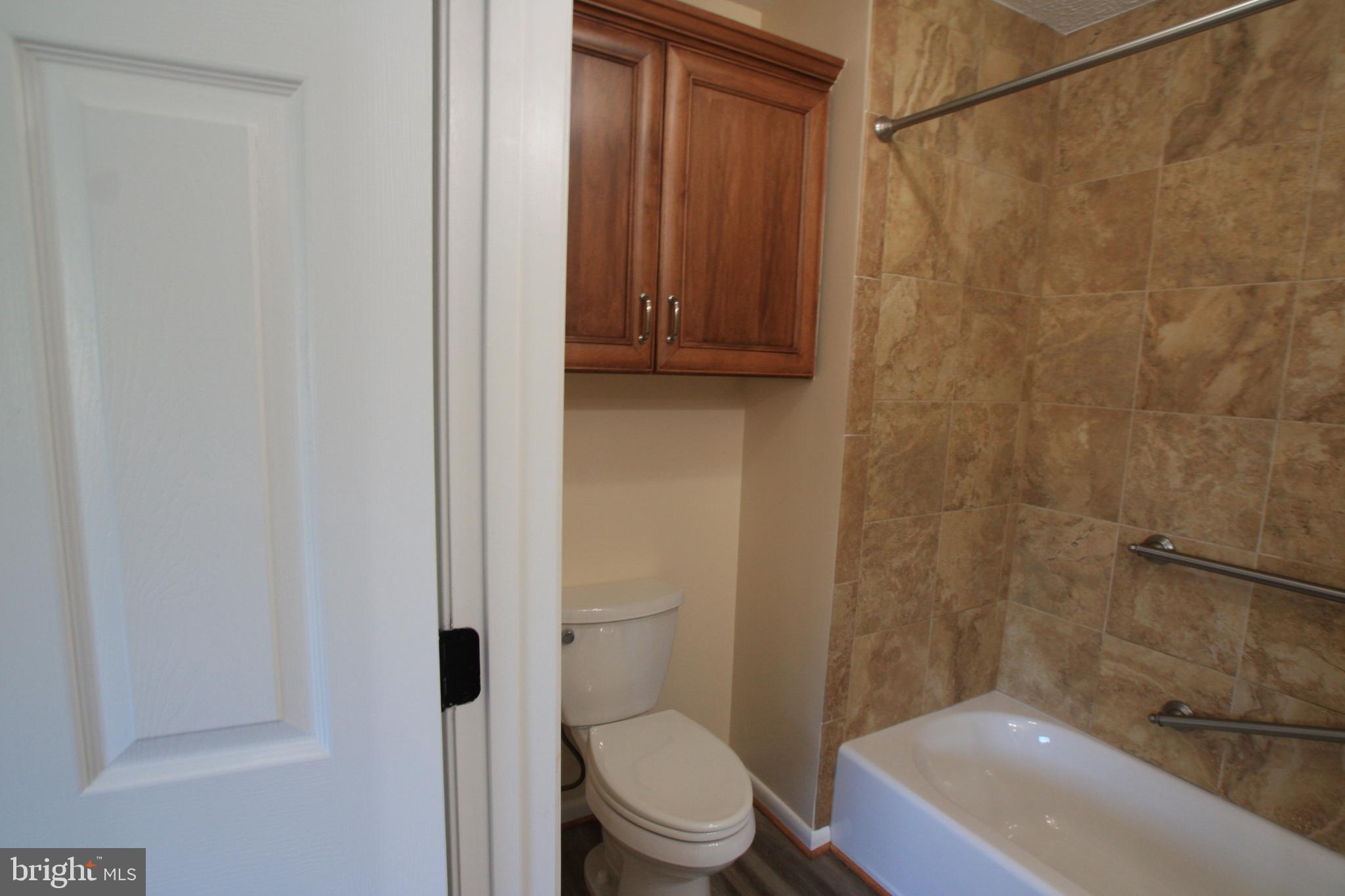 3256 GLENEAGLES DRIVE 104-E