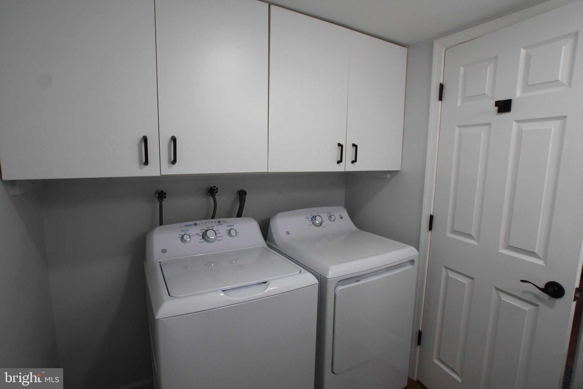 3256 GLENEAGLES DRIVE 104-E