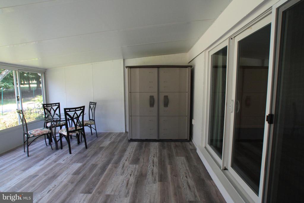 3256 GLENEAGLES DRIVE 104-E