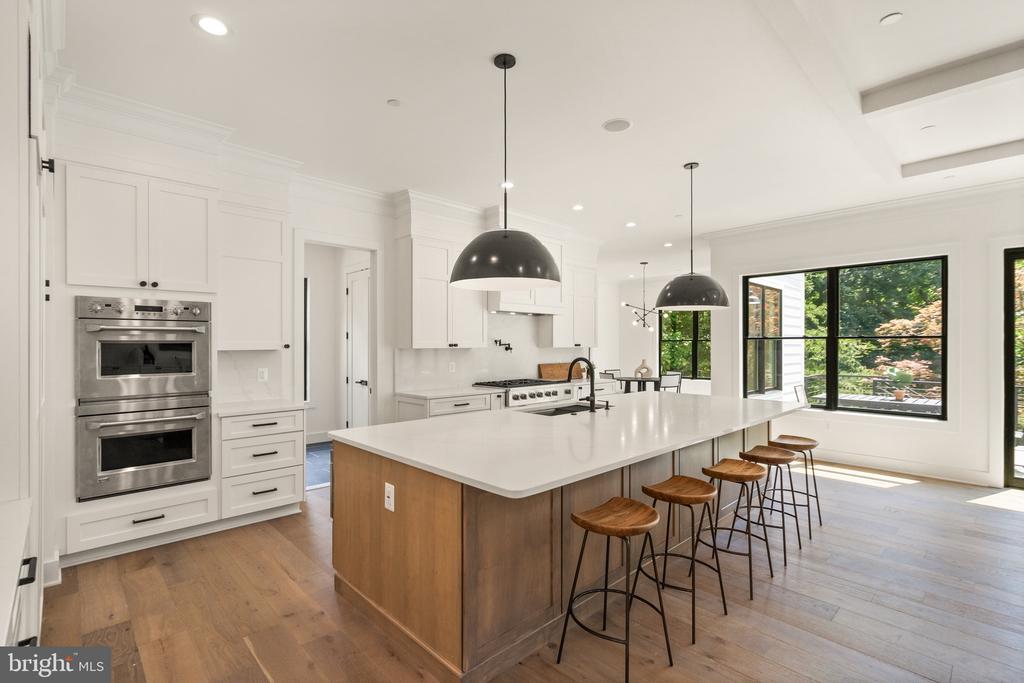 9708 PARKWOOD DRIVE