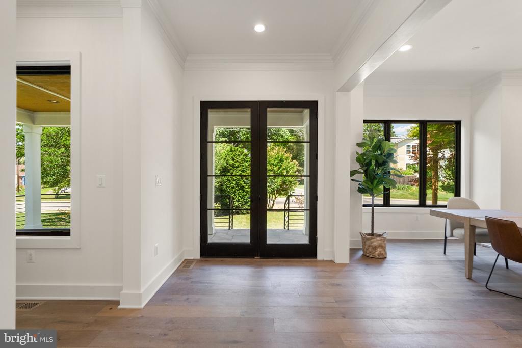 9708 PARKWOOD DRIVE