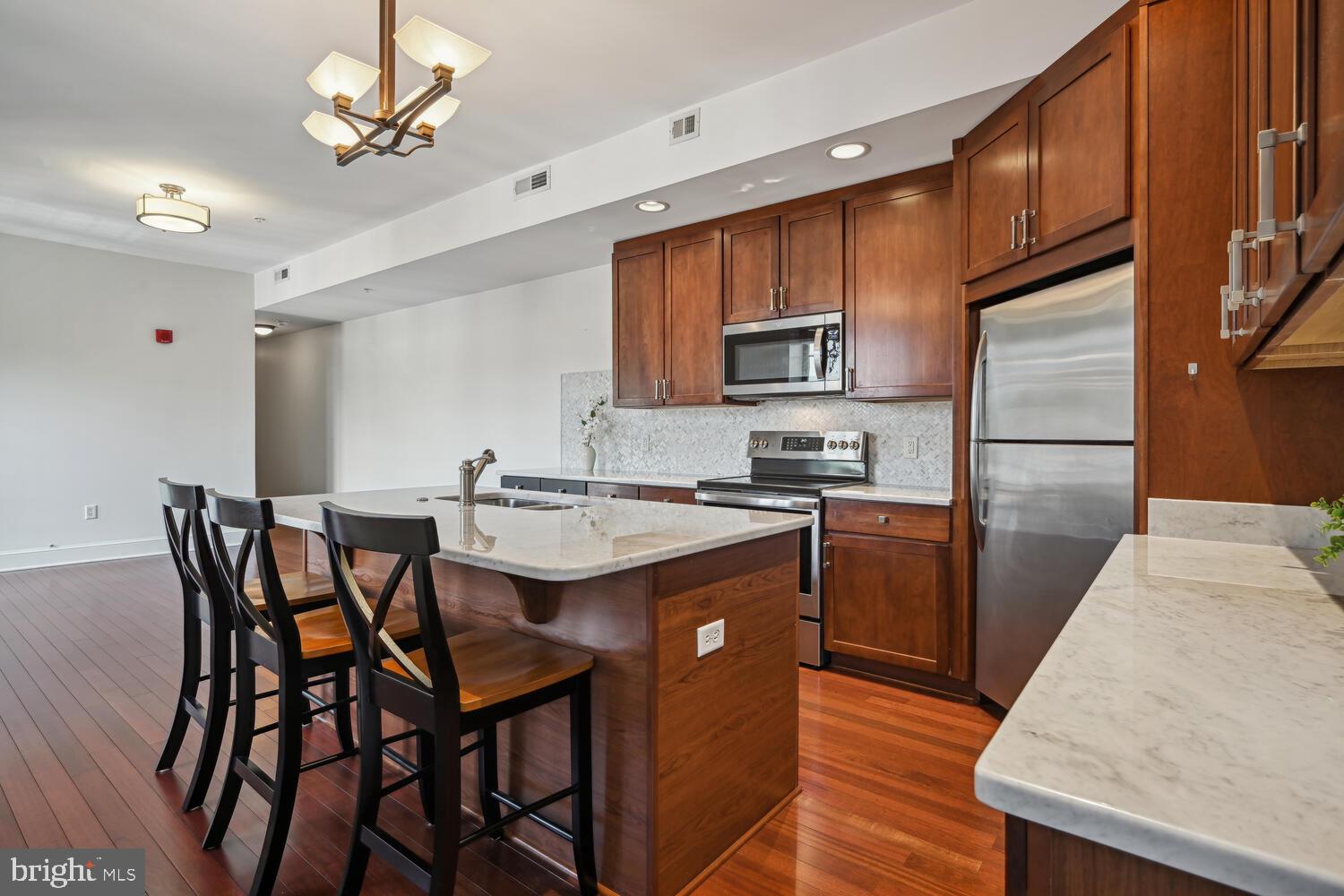 9610 DEWITT DRIVE B414