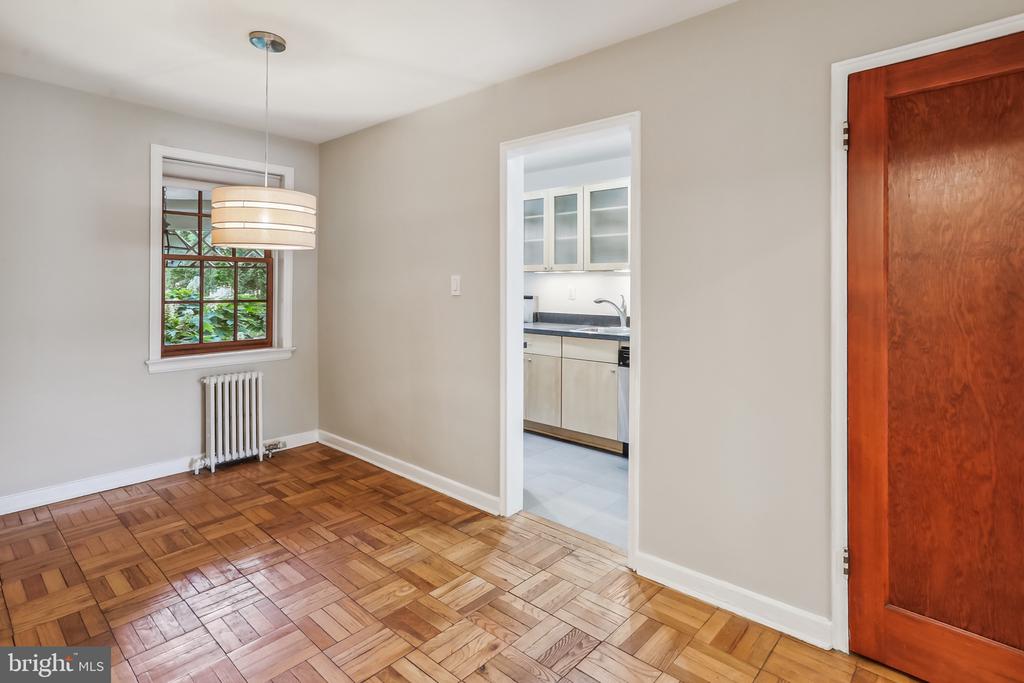 2221 WASHINGTON AVENUE W-101