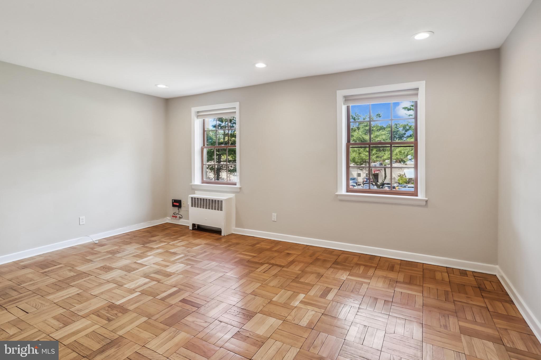 2221 WASHINGTON AVENUE W-101