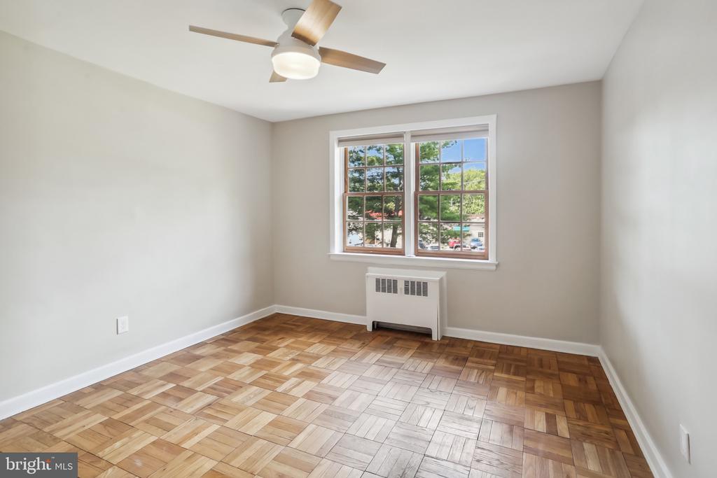 2221 WASHINGTON AVENUE W-101