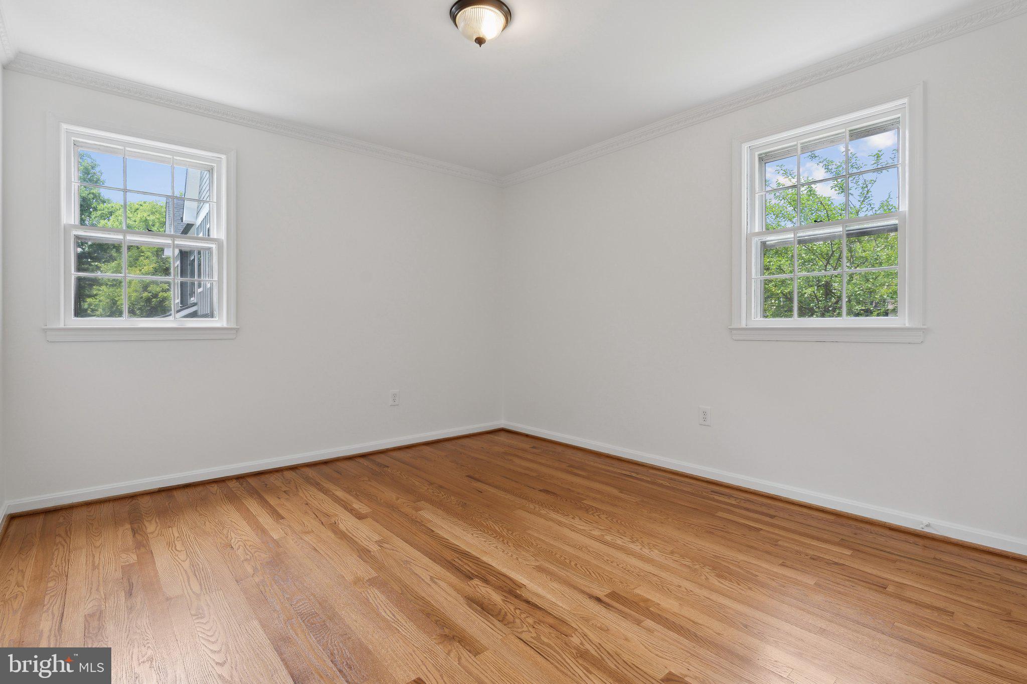 8106 WOODHAVEN BOULEVARD