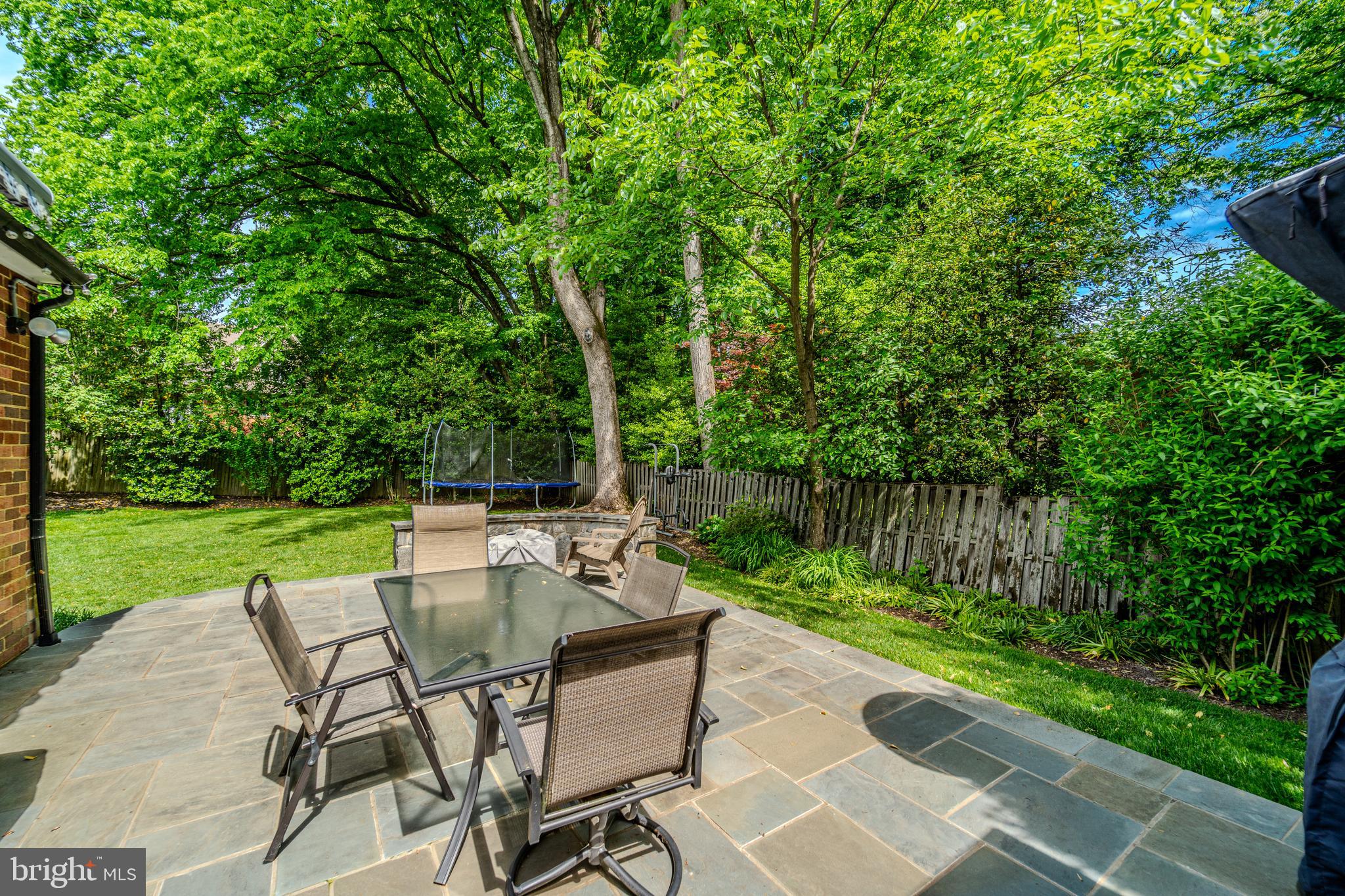 8106 WOODHAVEN BOULEVARD