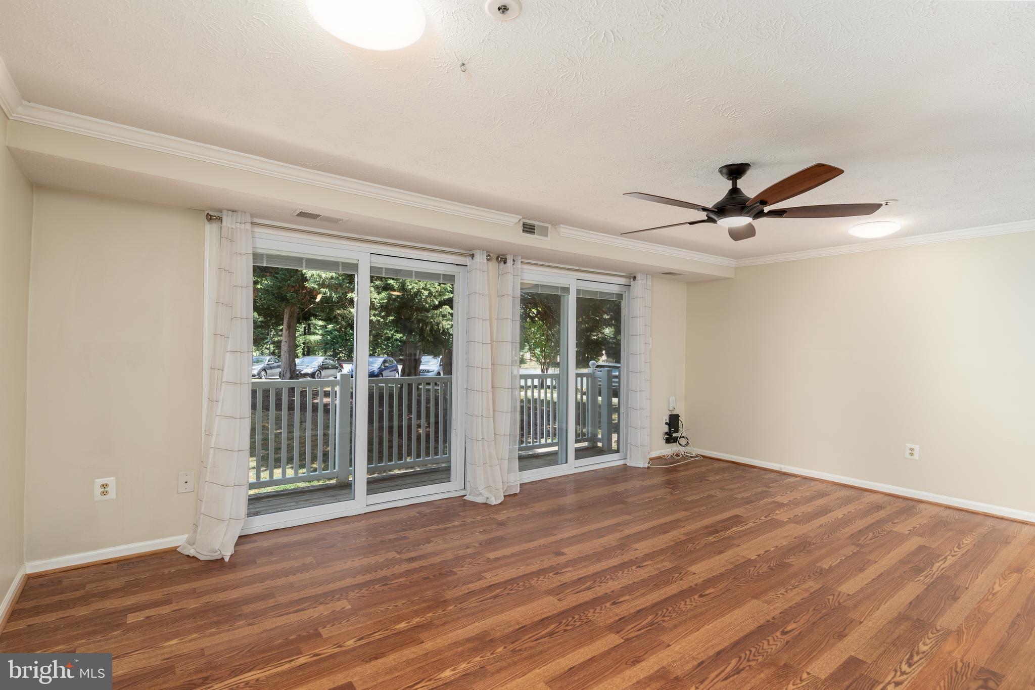 303 PALMSPRING DRIVE 5