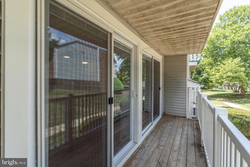 303 PALMSPRING DRIVE 5