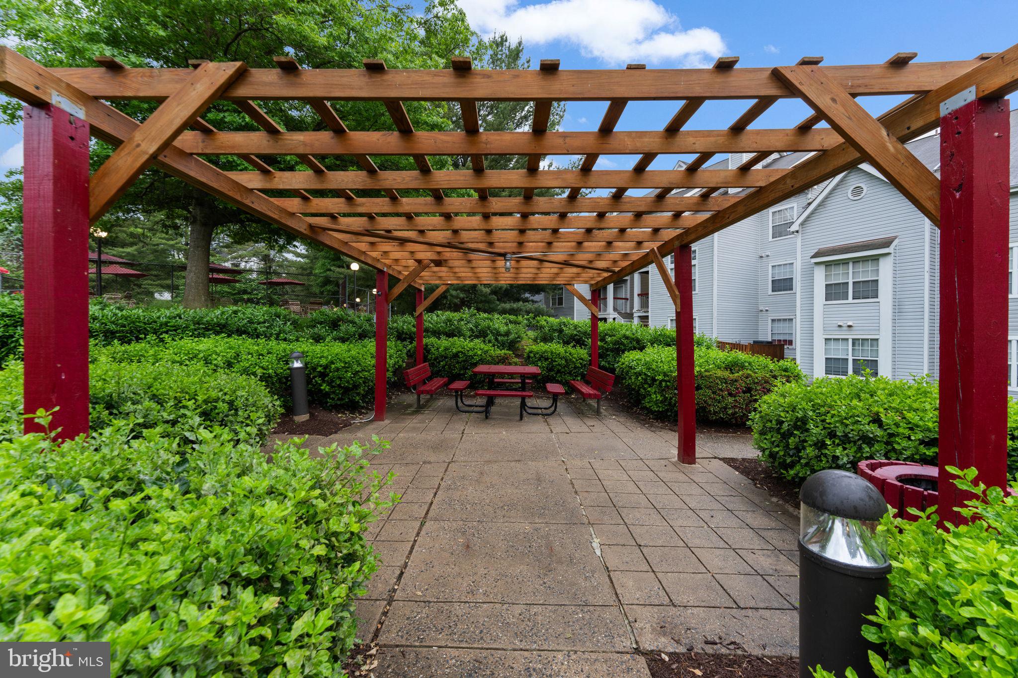 9800 LEATHERFERN TERRACE 201-249