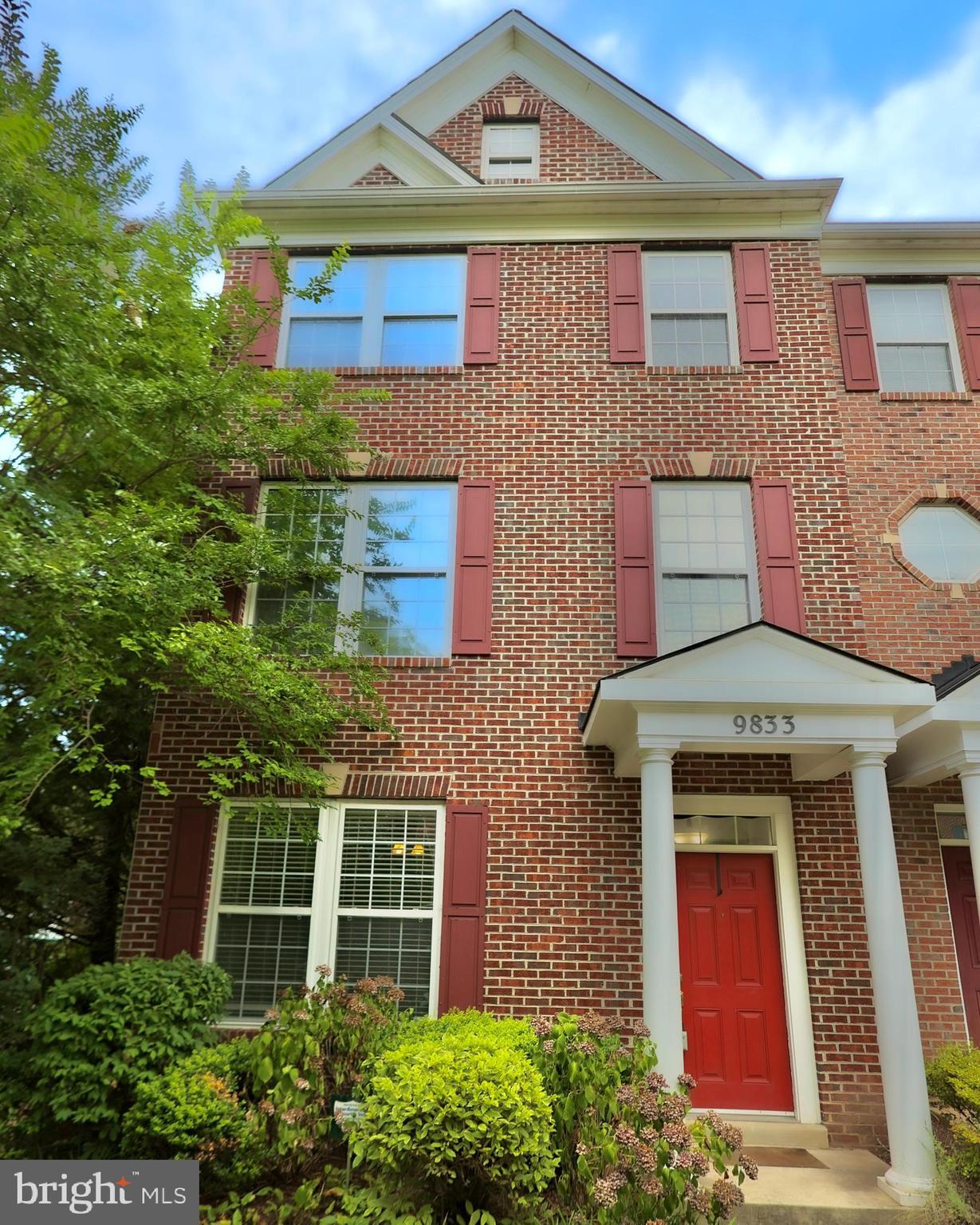 9833 DARCY FOREST DRIVE