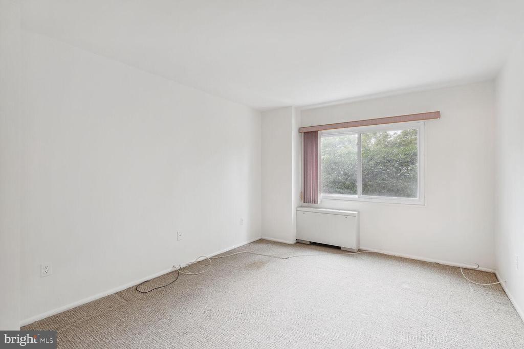 1111 UNIVERSITY BOULEVARD W 115