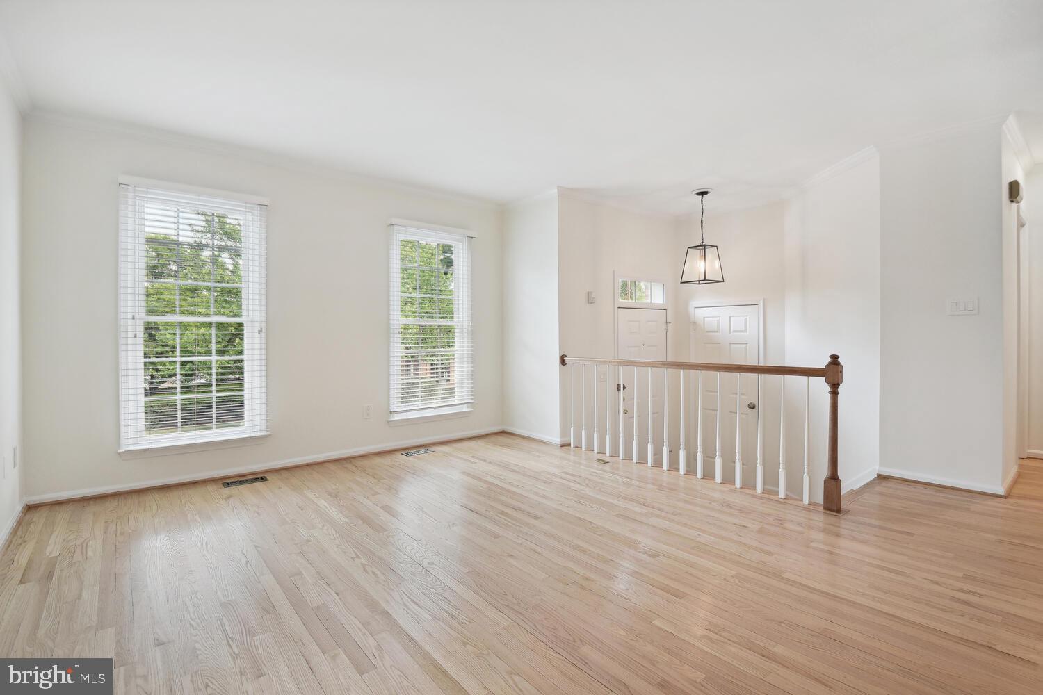 11063 CEDARWOOD DRIVE