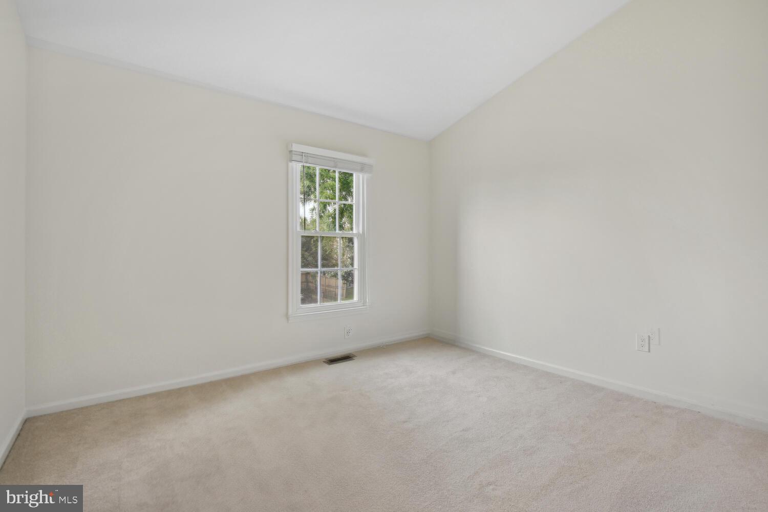 11063 CEDARWOOD DRIVE