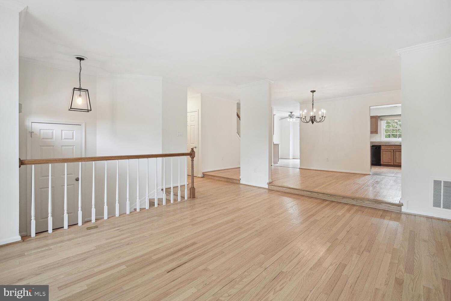 11063 CEDARWOOD DRIVE