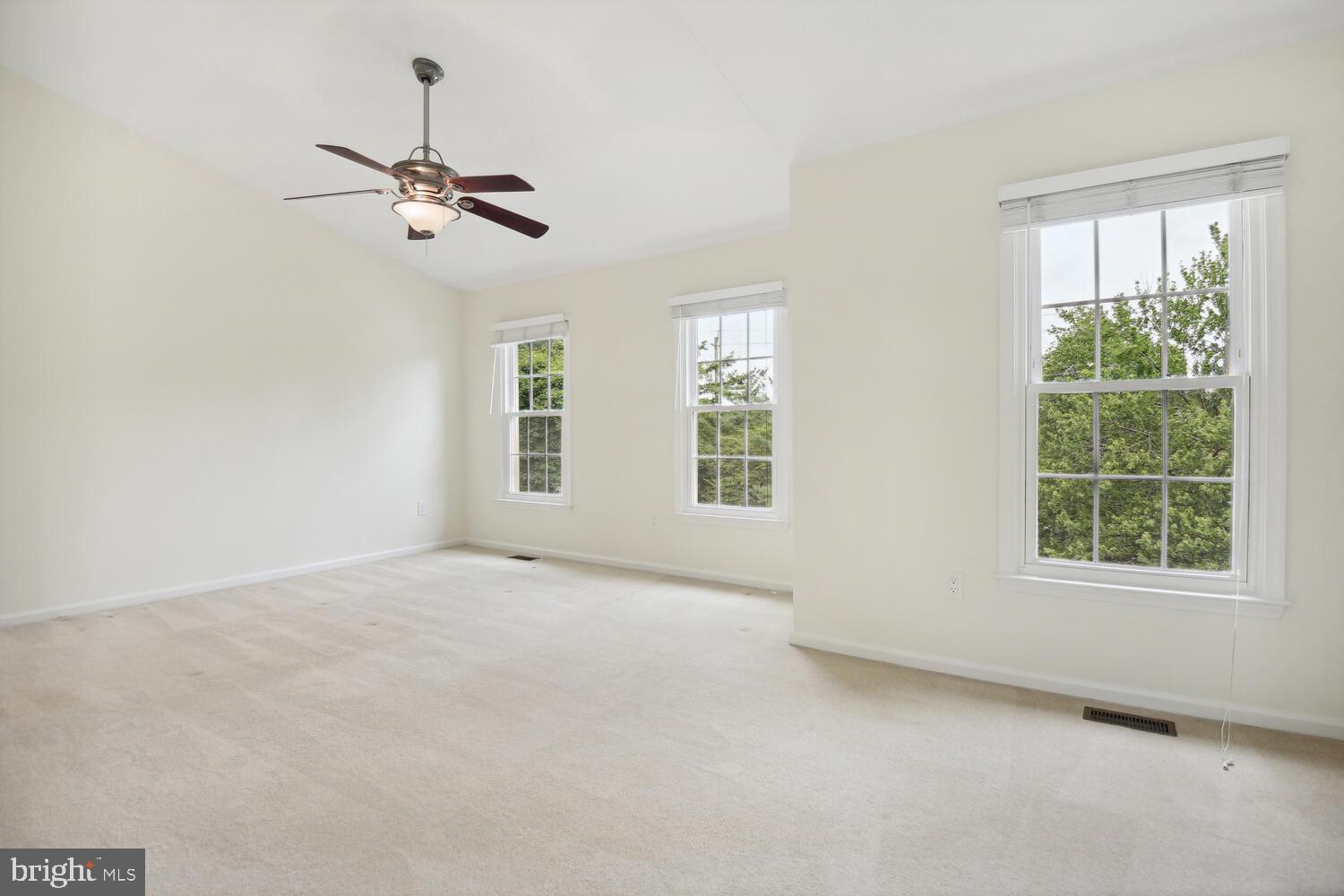 11063 CEDARWOOD DRIVE