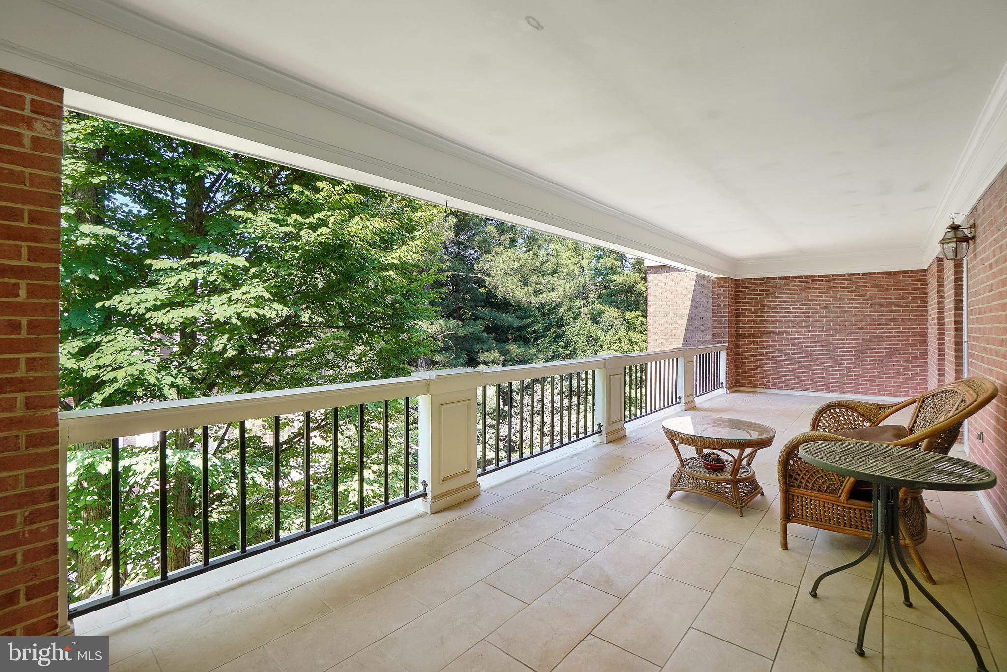 9420 TURNBERRY DRIVE