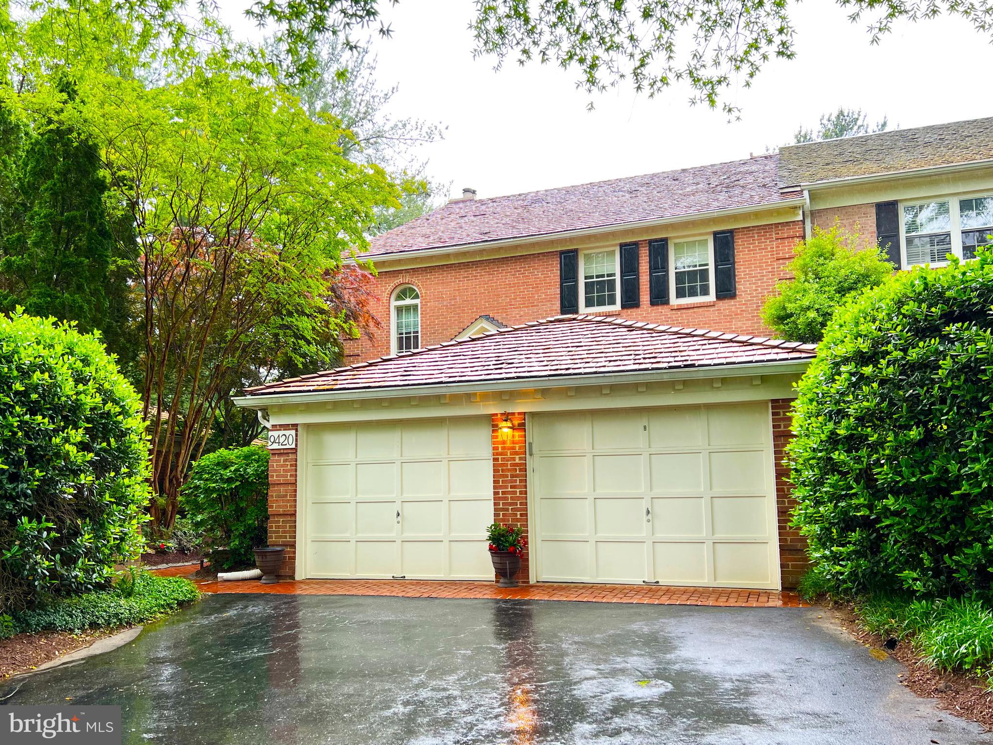 9420 TURNBERRY DRIVE