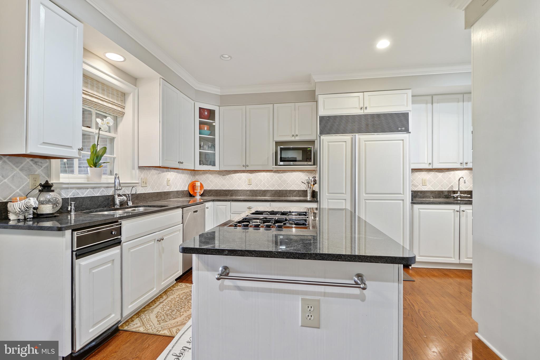 9420 TURNBERRY DRIVE