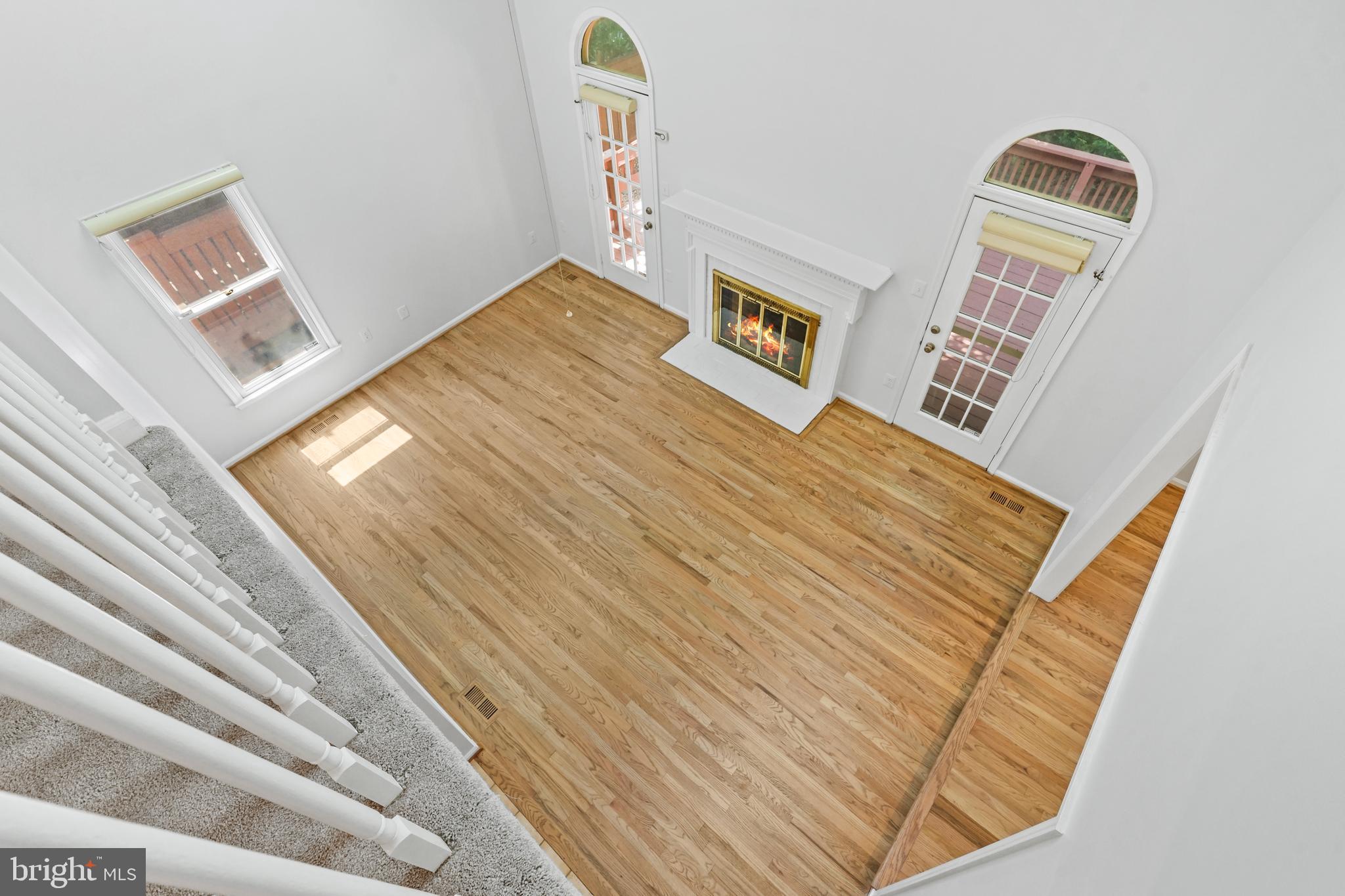 7412 CRESTBERRY LANE