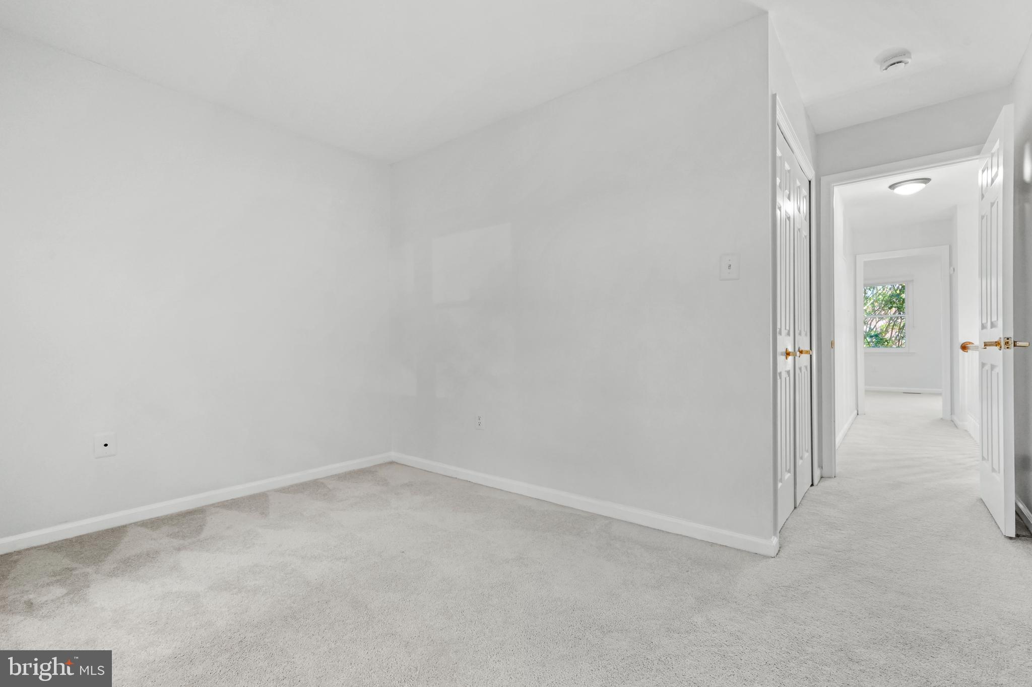 7412 CRESTBERRY LANE