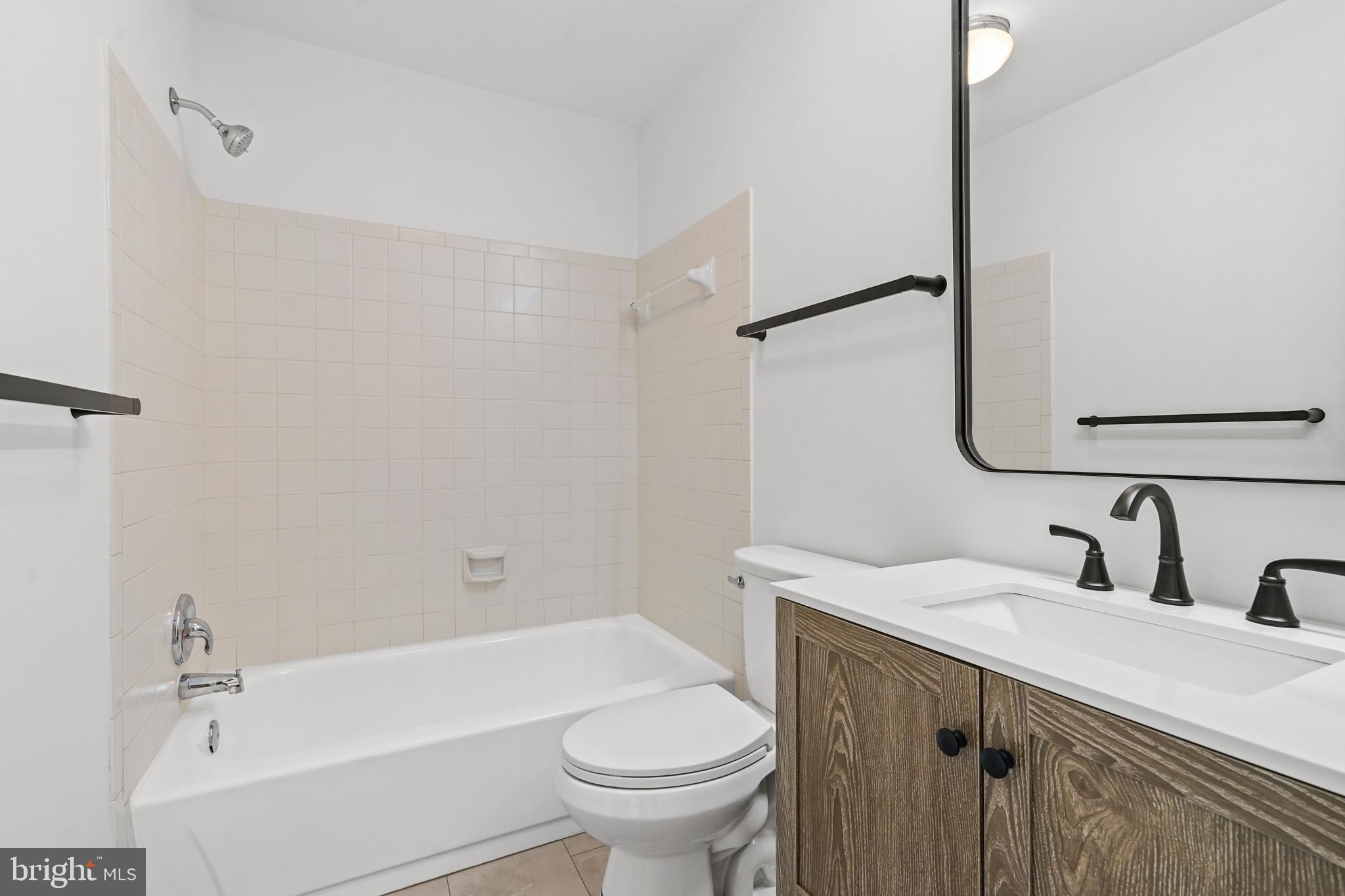 7412 CRESTBERRY LANE