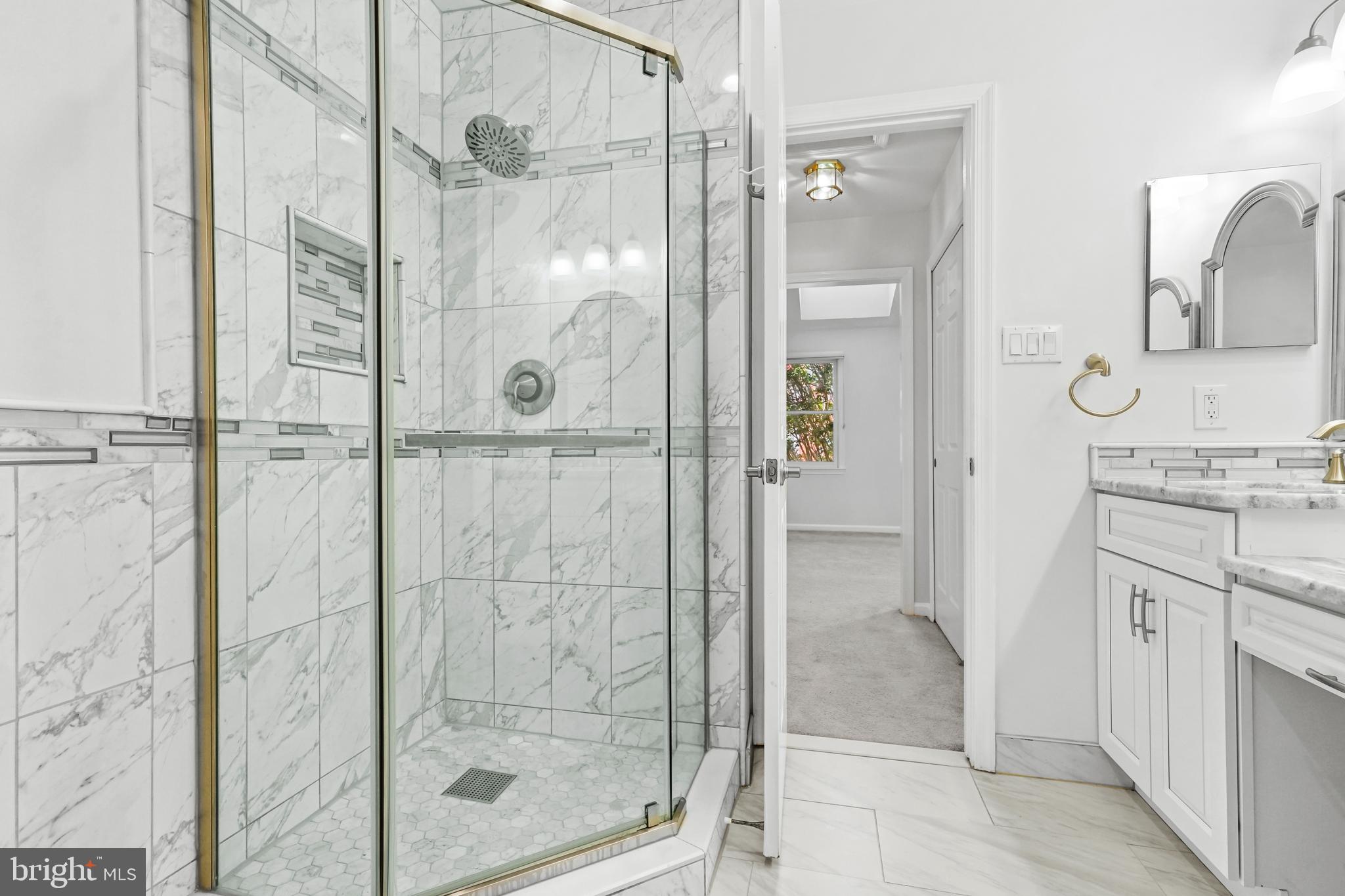 7412 CRESTBERRY LANE