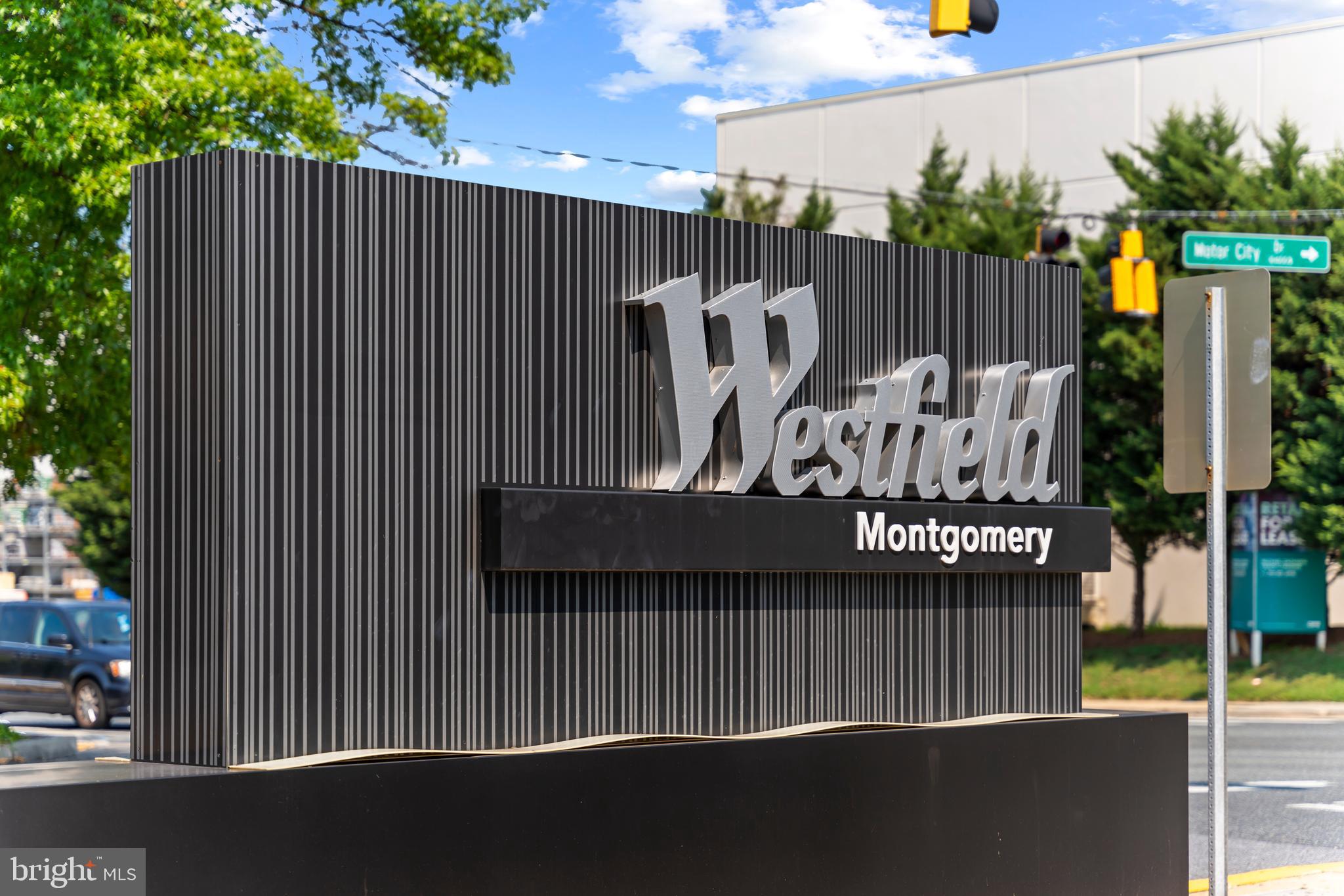 7412 CRESTBERRY LANE