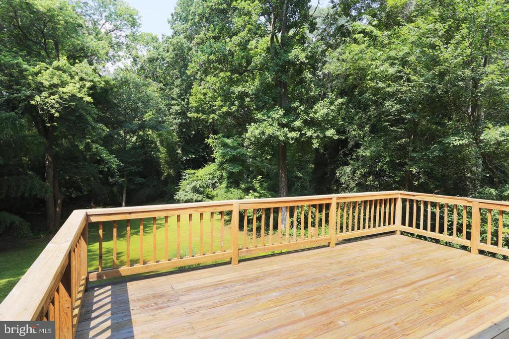 6700 PERSIMMON TREE ROAD